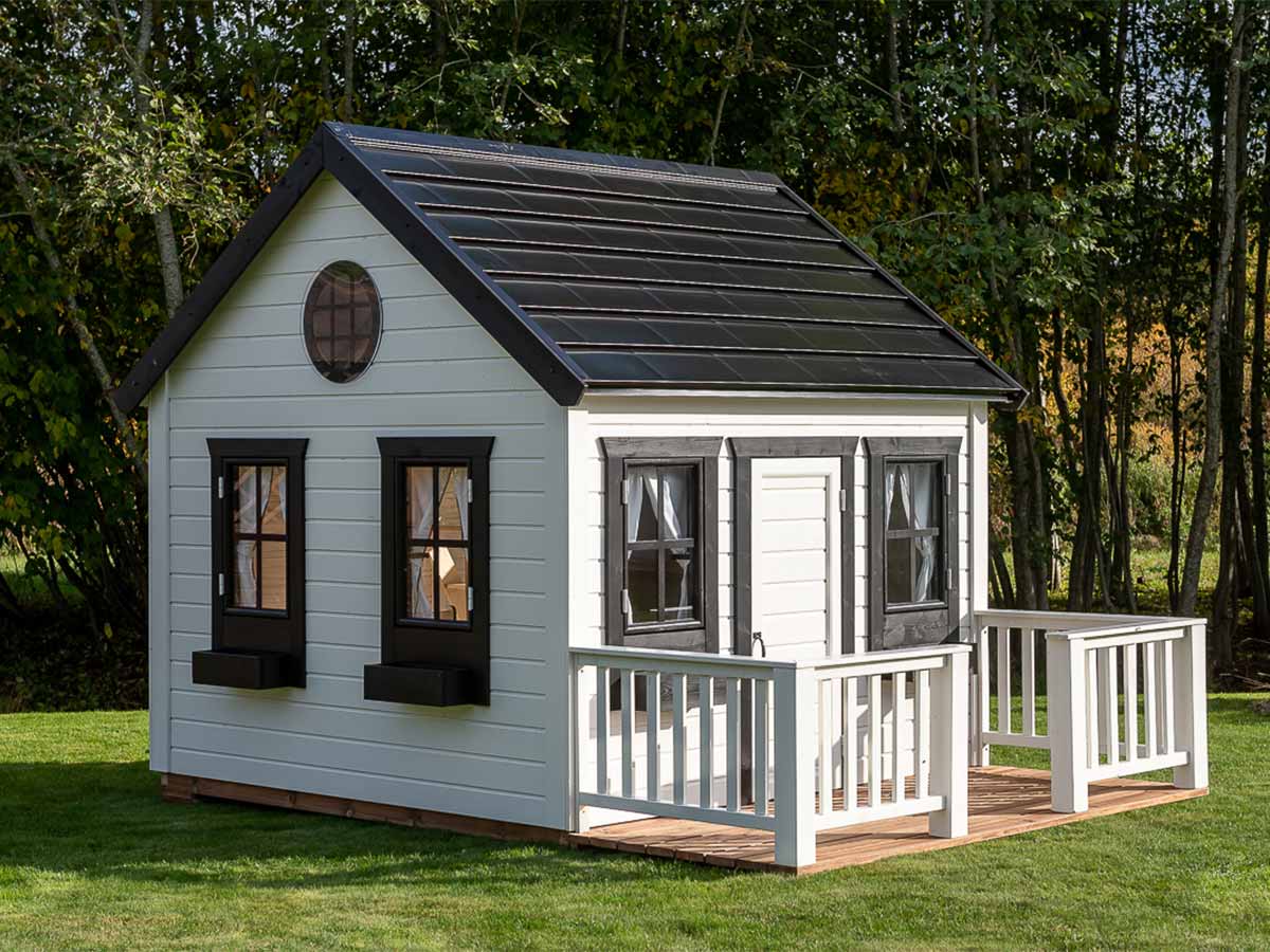 Luxury outdoor playhouses discount